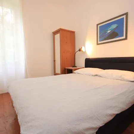 Family Friendly Seaside Apartments Moscenicka Draga, Opatija - 9242