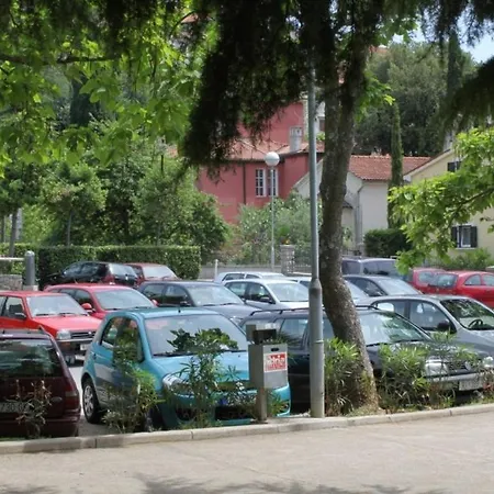 Family Friendly Seaside Moscenicka Draga, Opatija - 9242 Apartament