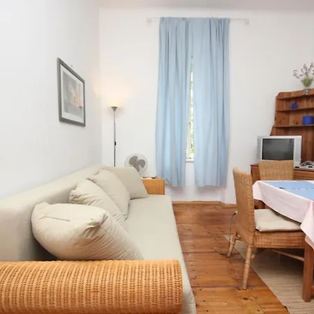 Family Friendly Seaside Moscenicka Draga, Opatija - 9242 Apartament